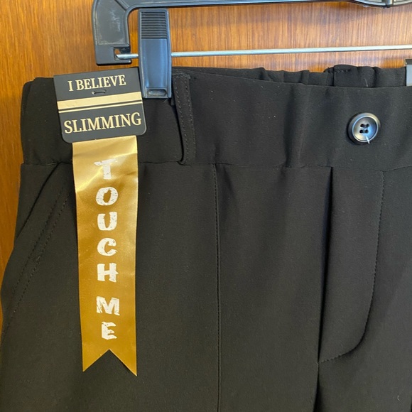 NWT SOLID BLACK SCUBA CARGO PANTS WIDE LEG size 1X - Picture 3 of 15